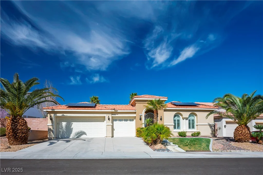1516 Barrington Oaks, North Las Vegas, NV 89084