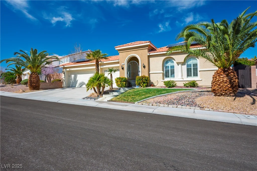 1516 Barrington Oaks, North Las Vegas, NV 89084