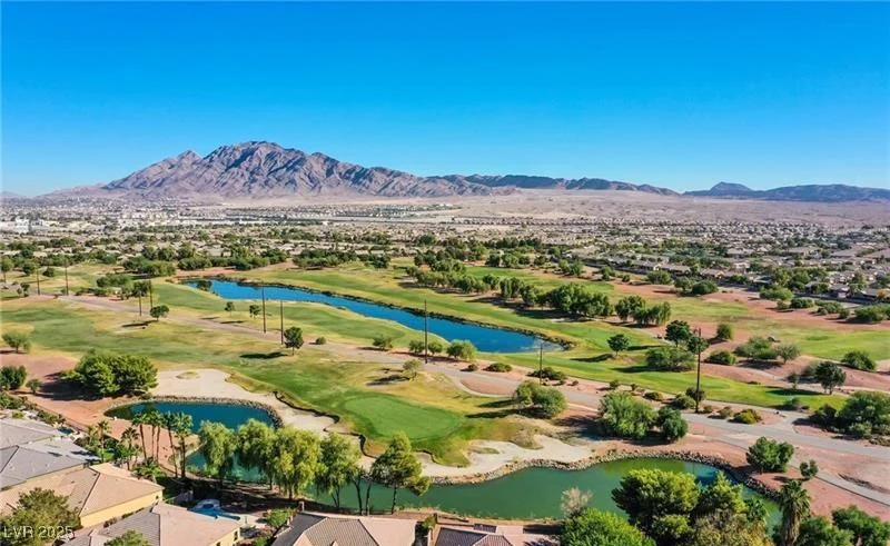 5944 Saddle Horse, Las Vegas, NV 89122