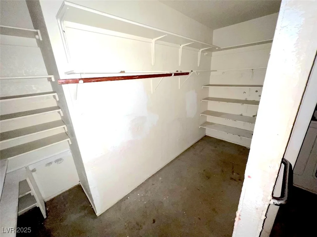 2228 Saint Paul, Las Vegas, NV 89104
