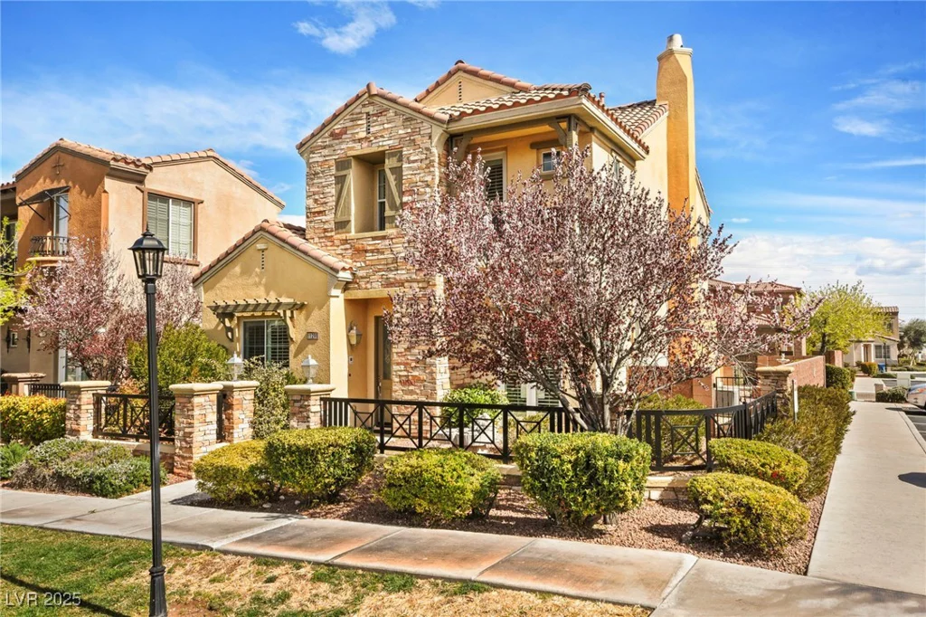 11298 Merado Peak, Las Vegas, NV 89135