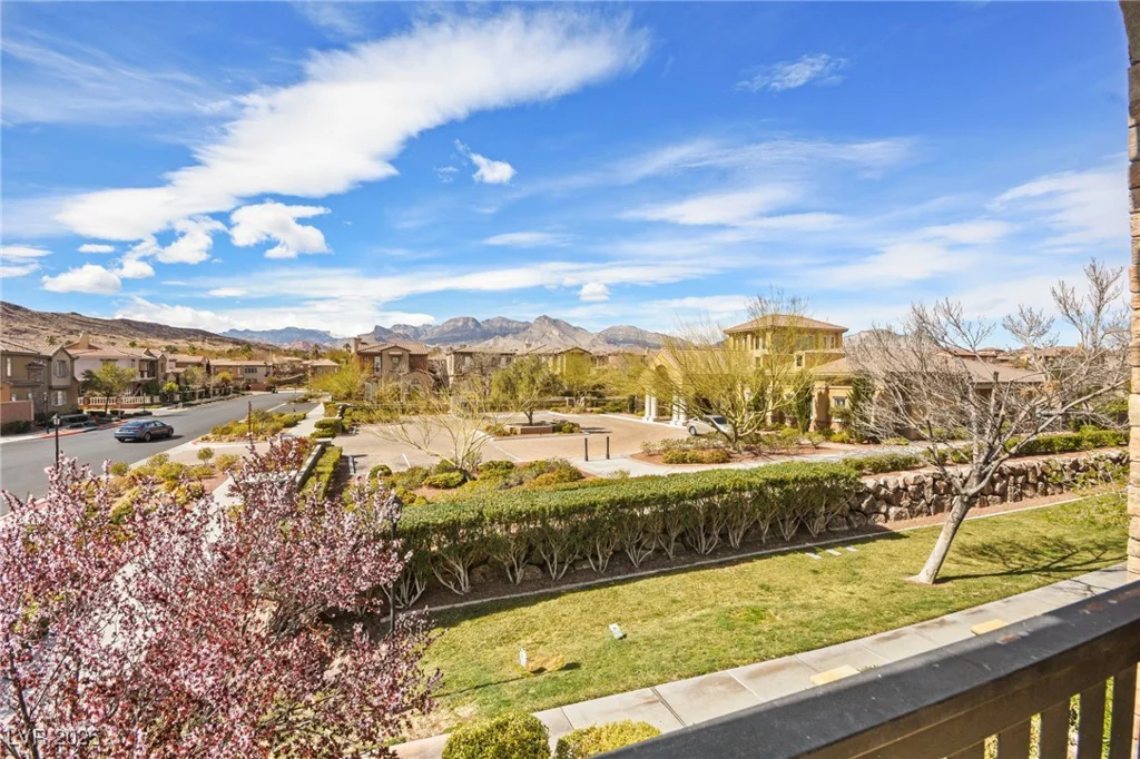 11298 Merado Peak, Las Vegas, NV 89135