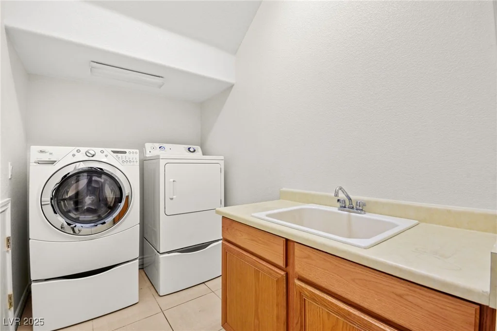 11298 Merado Peak, Las Vegas, NV 89135