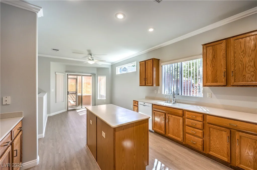 1821 Eagle Mesa, Henderson, NV 89012