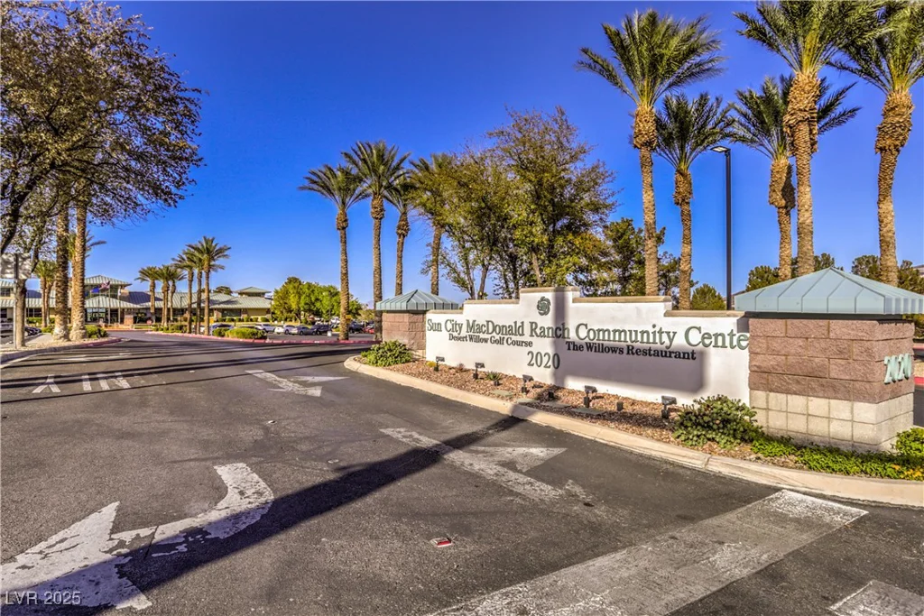1821 Eagle Mesa, Henderson, NV 89012