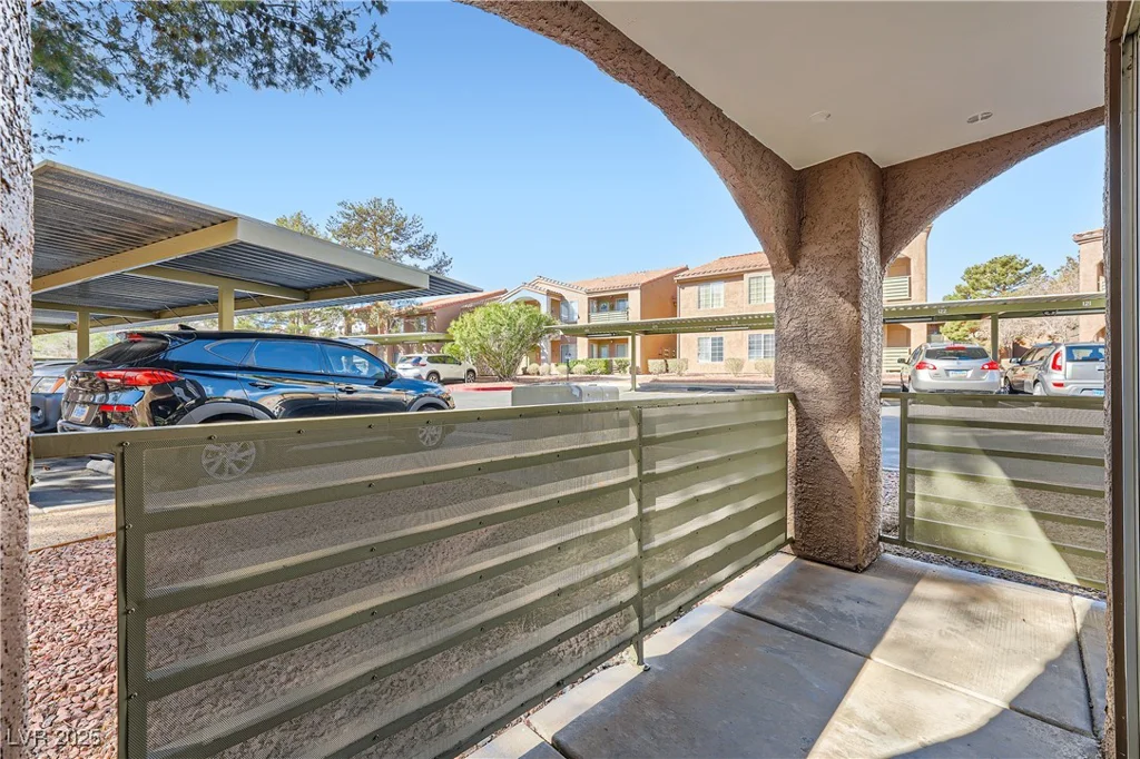 2110 Sealion, Las Vegas, NV 89128
