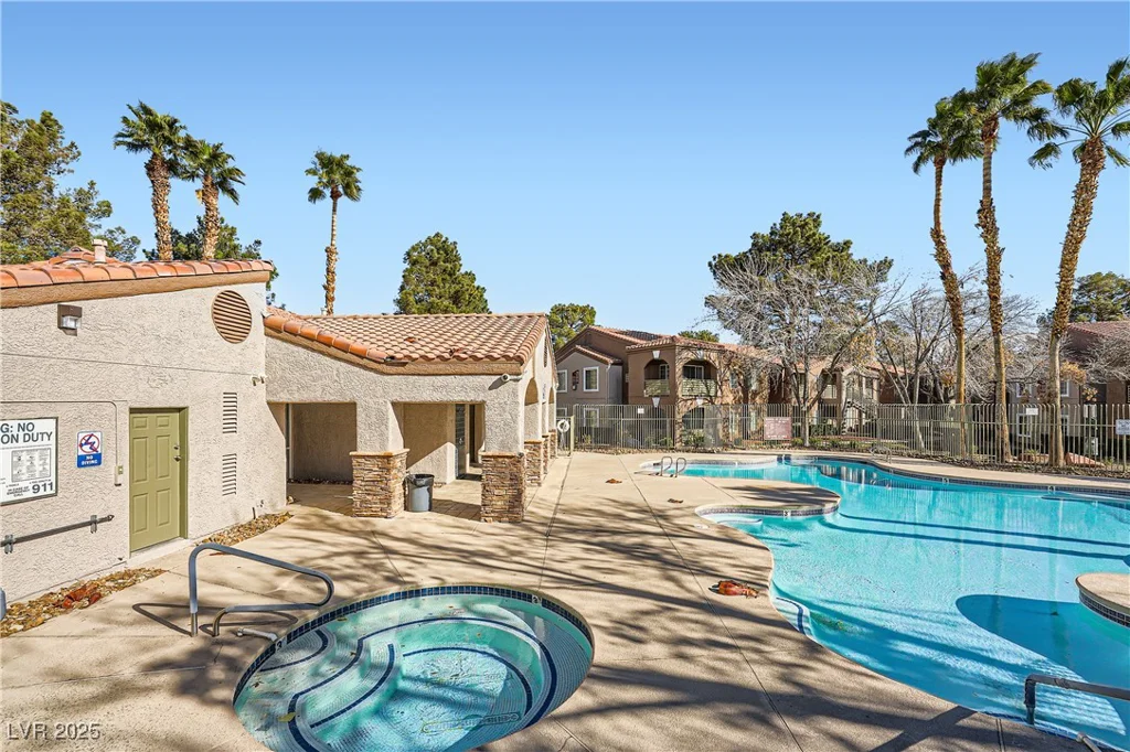 2110 Sealion, Las Vegas, NV 89128