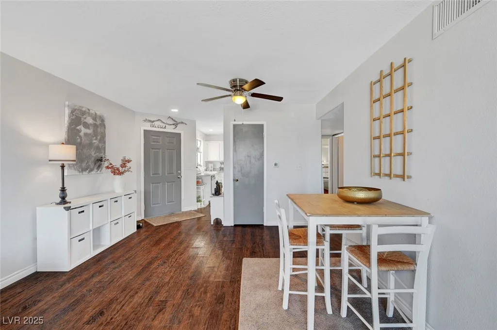 3125 Buffalo, Las Vegas, NV 89128