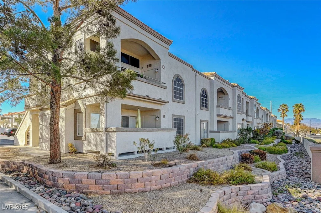 3125 Buffalo, Las Vegas, NV 89128