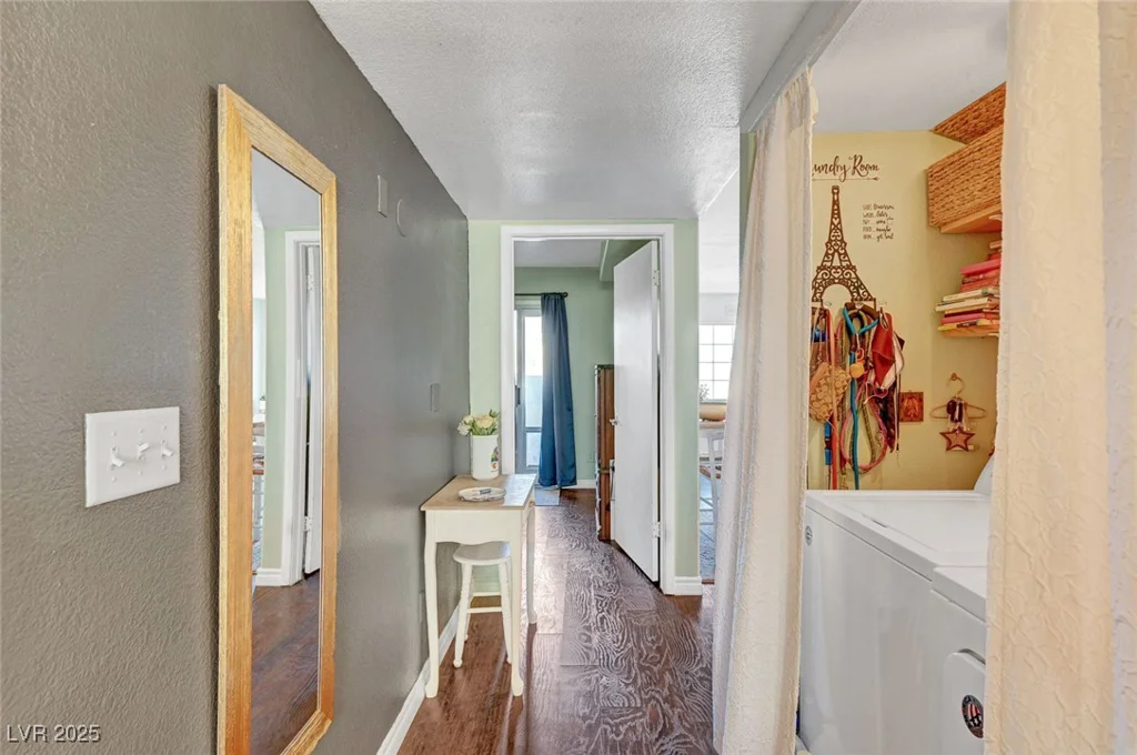 3125 Buffalo, Las Vegas, NV 89128