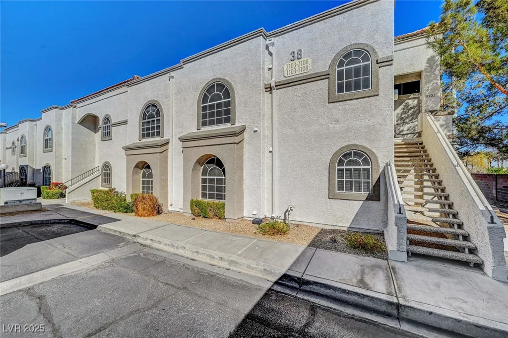 3125 Buffalo, Las Vegas, NV 89128