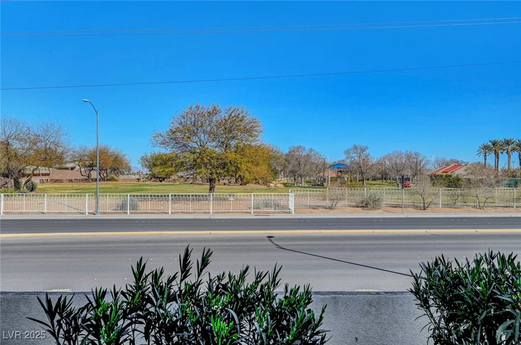 3125 Buffalo, Las Vegas, NV 89128