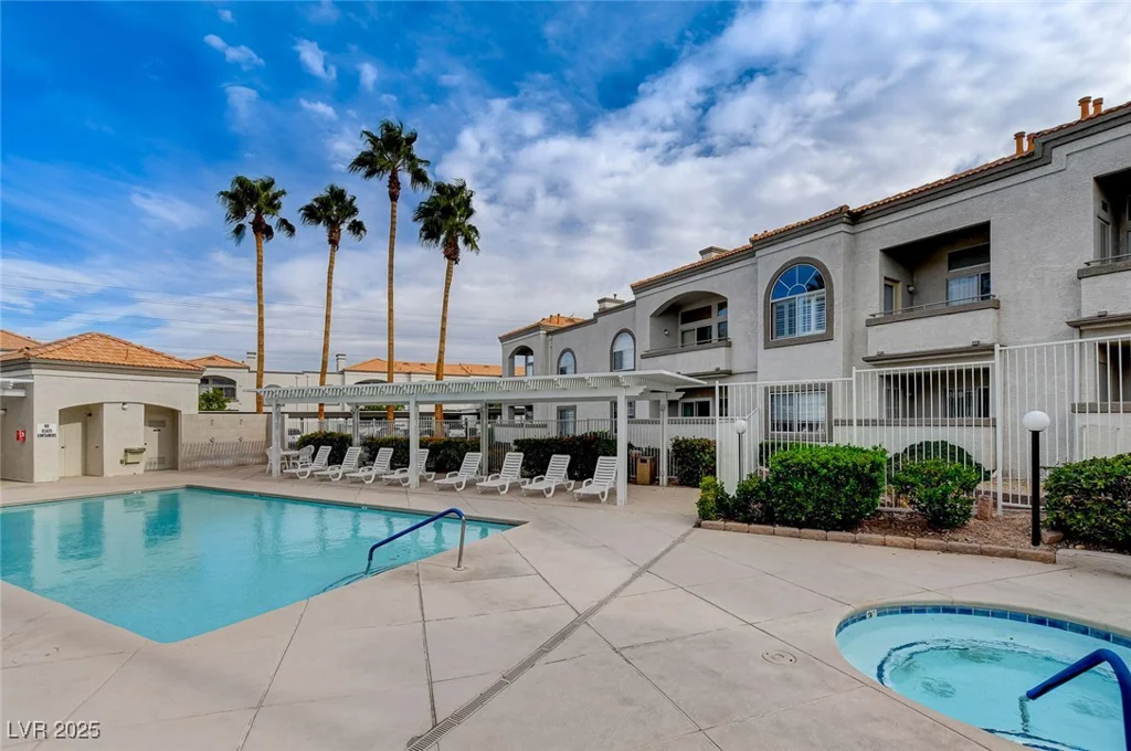 3125 Buffalo, Las Vegas, NV 89128