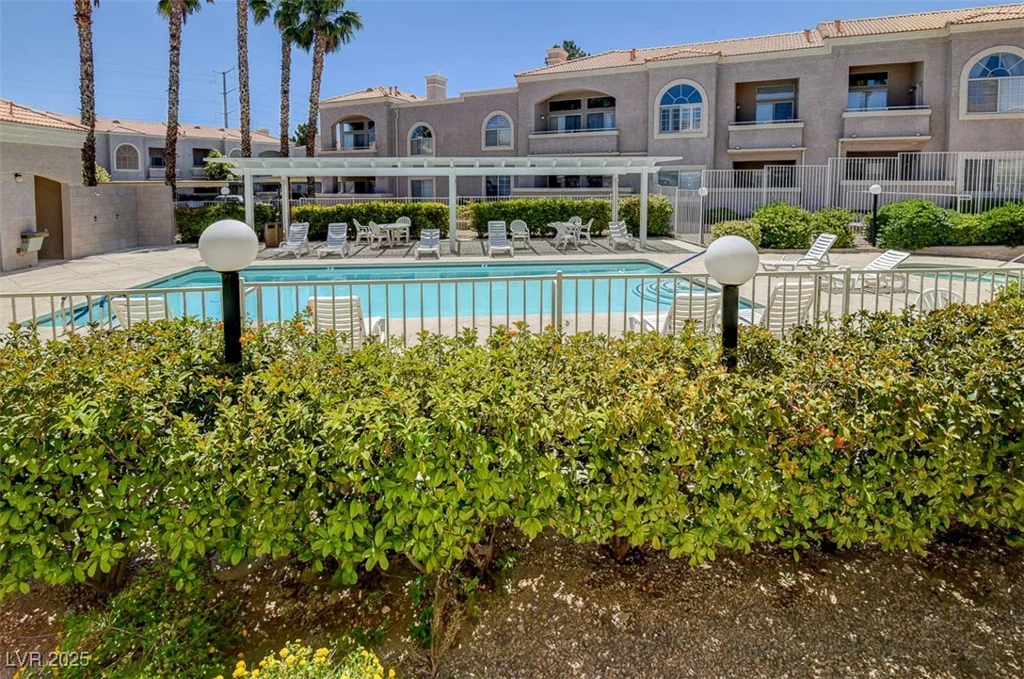 3125 Buffalo, Las Vegas, NV 89128