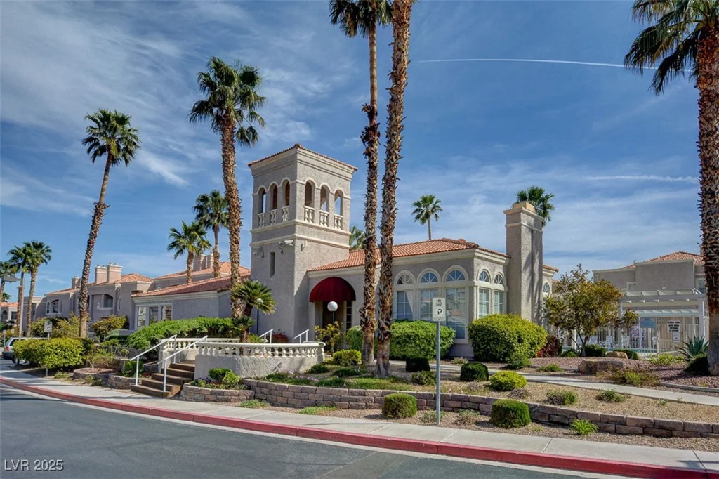 3125 Buffalo, Las Vegas, NV 89128