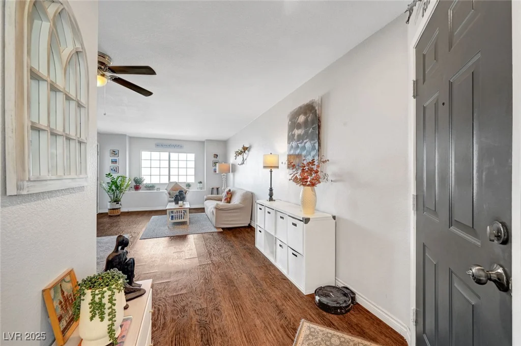 3125 Buffalo, Las Vegas, NV 89128