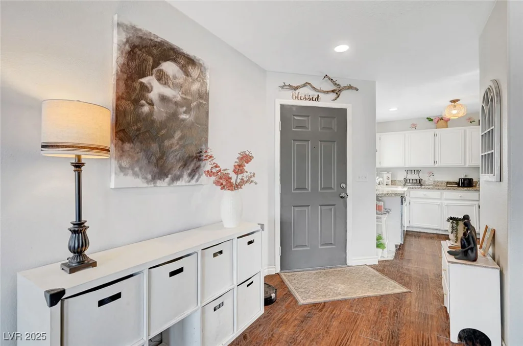 3125 Buffalo, Las Vegas, NV 89128