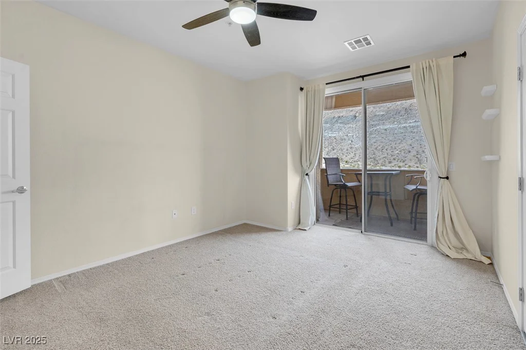 3975 Hualapai, Las Vegas, NV 89129