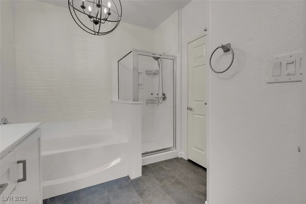 3975 Hualapai, Las Vegas, NV 89129