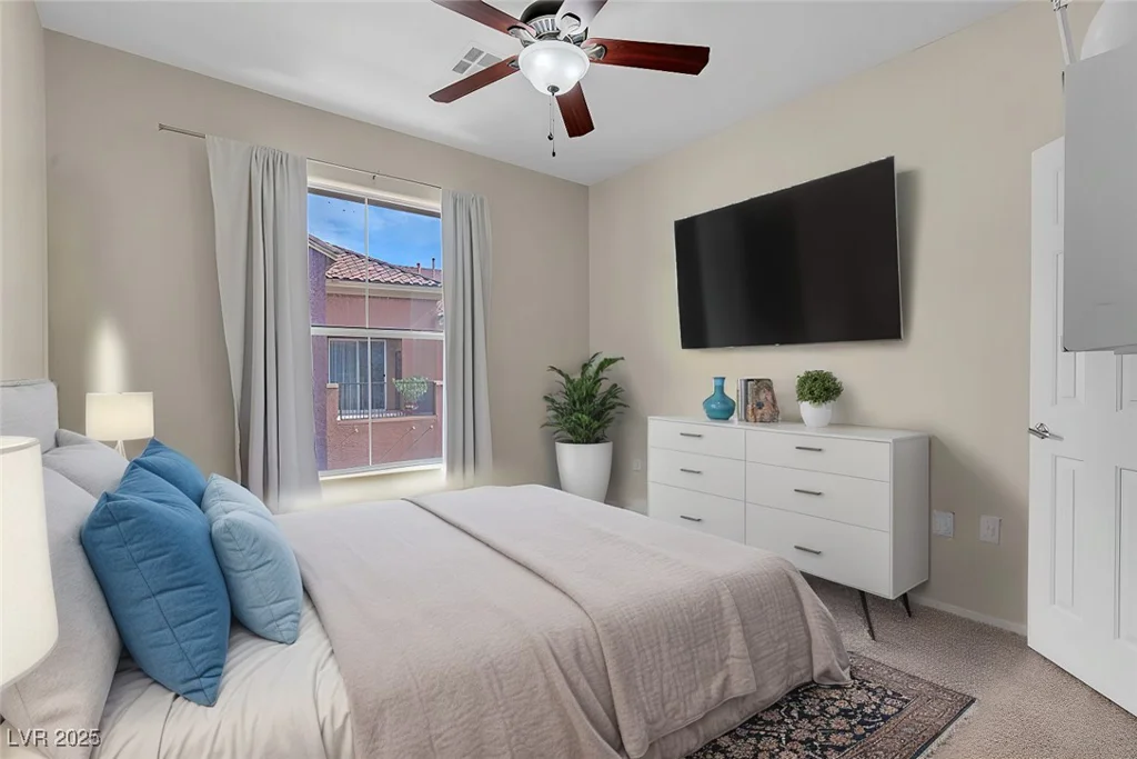 3975 Hualapai, Las Vegas, NV 89129