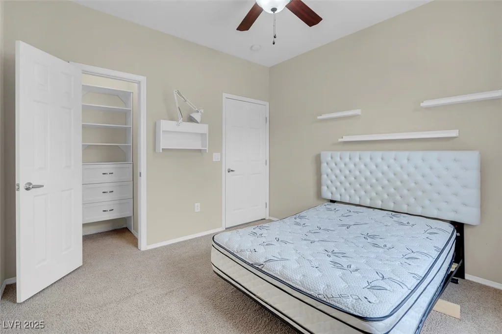 3975 Hualapai, Las Vegas, NV 89129