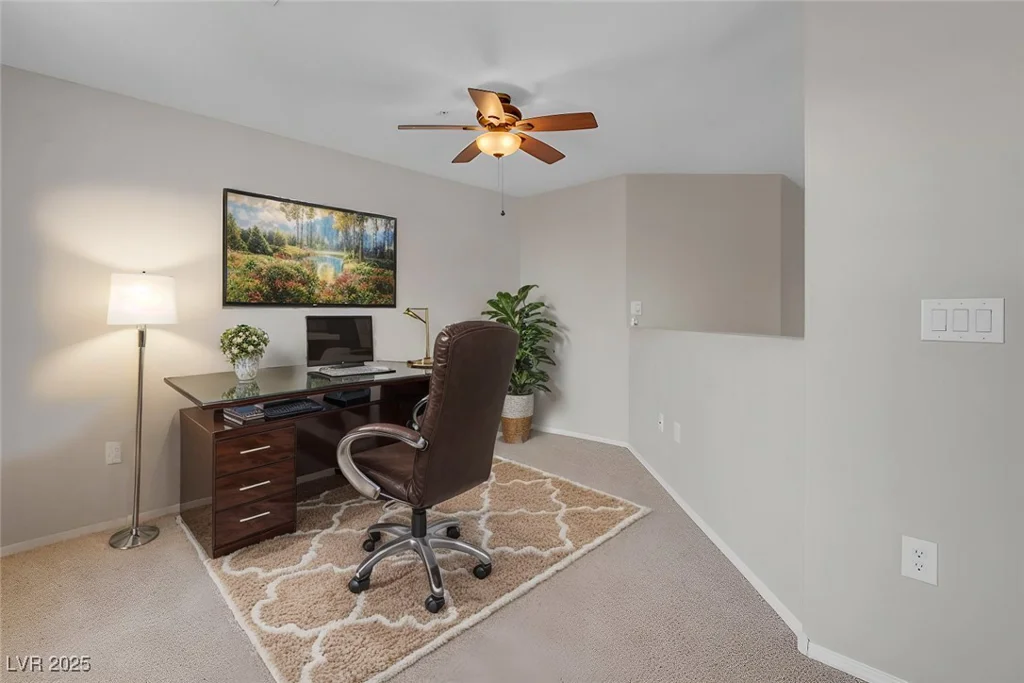 3975 Hualapai, Las Vegas, NV 89129