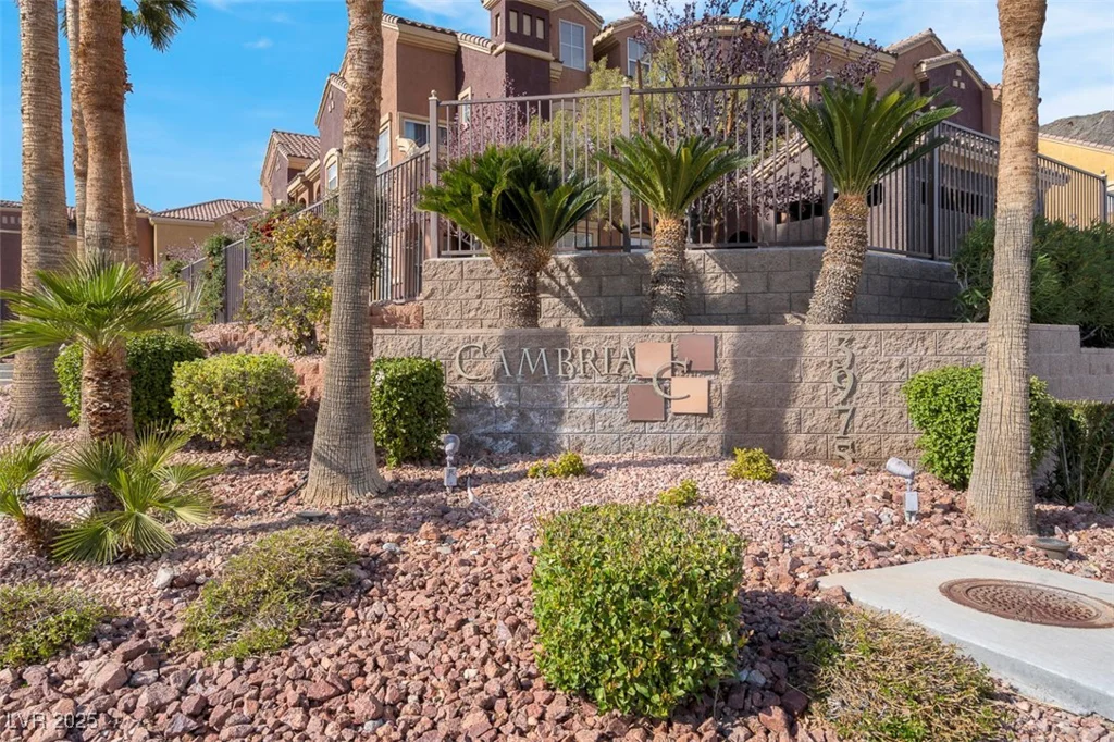 3975 Hualapai, Las Vegas, NV 89129