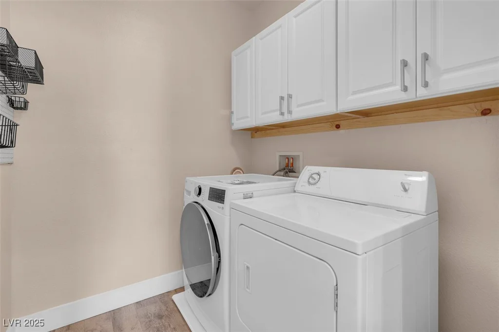 3975 Hualapai, Las Vegas, NV 89129