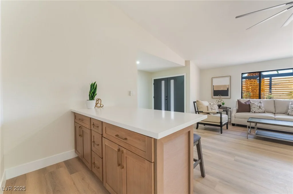 401 Lacy, Las Vegas, NV 89107