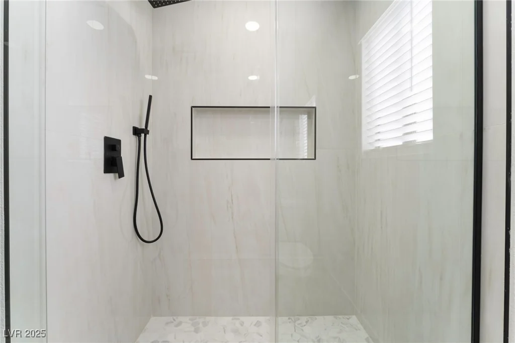 401 Lacy, Las Vegas, NV 89107