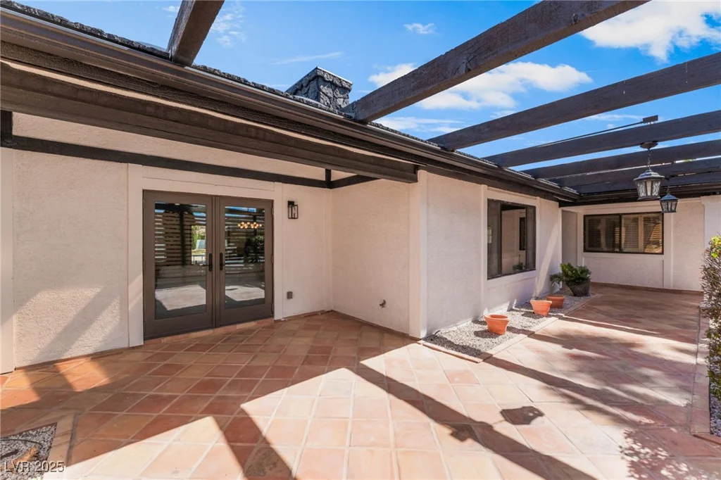 401 Lacy, Las Vegas, NV 89107