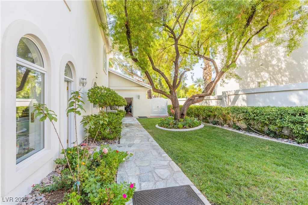 2339 Prometheus, Henderson, NV 89074