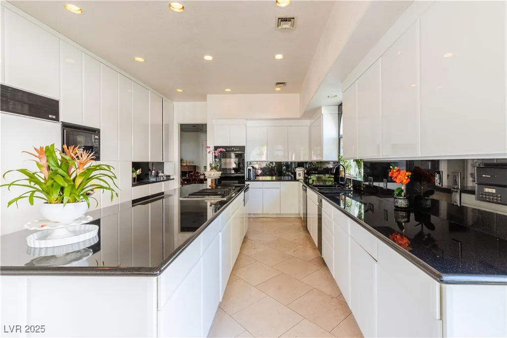 2339 Prometheus, Henderson, NV 89074