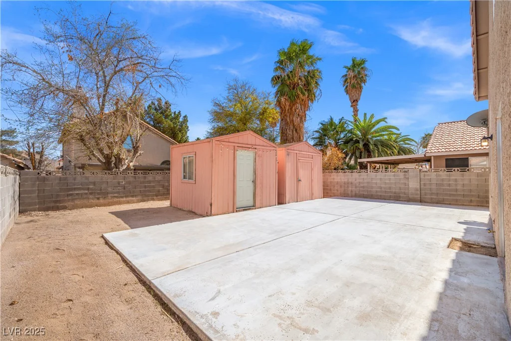 1892 Falcon Ridge, Las Vegas, NV 89142