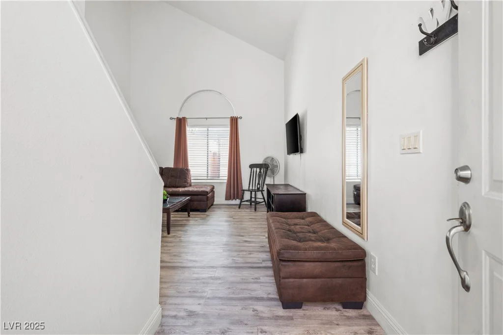 1892 Falcon Ridge, Las Vegas, NV 89142