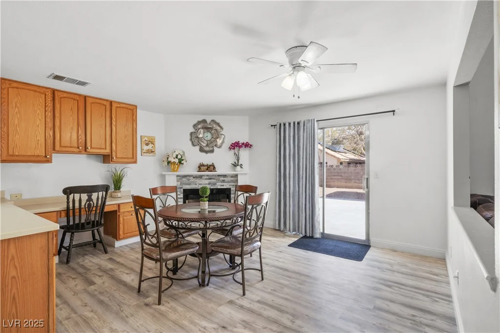 1892 Falcon Ridge, Las Vegas, NV 89142