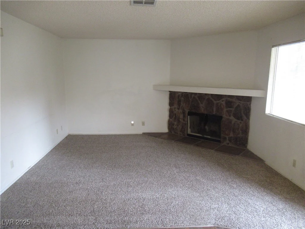 1341 Cinder Rock, Las Vegas, NV 89128