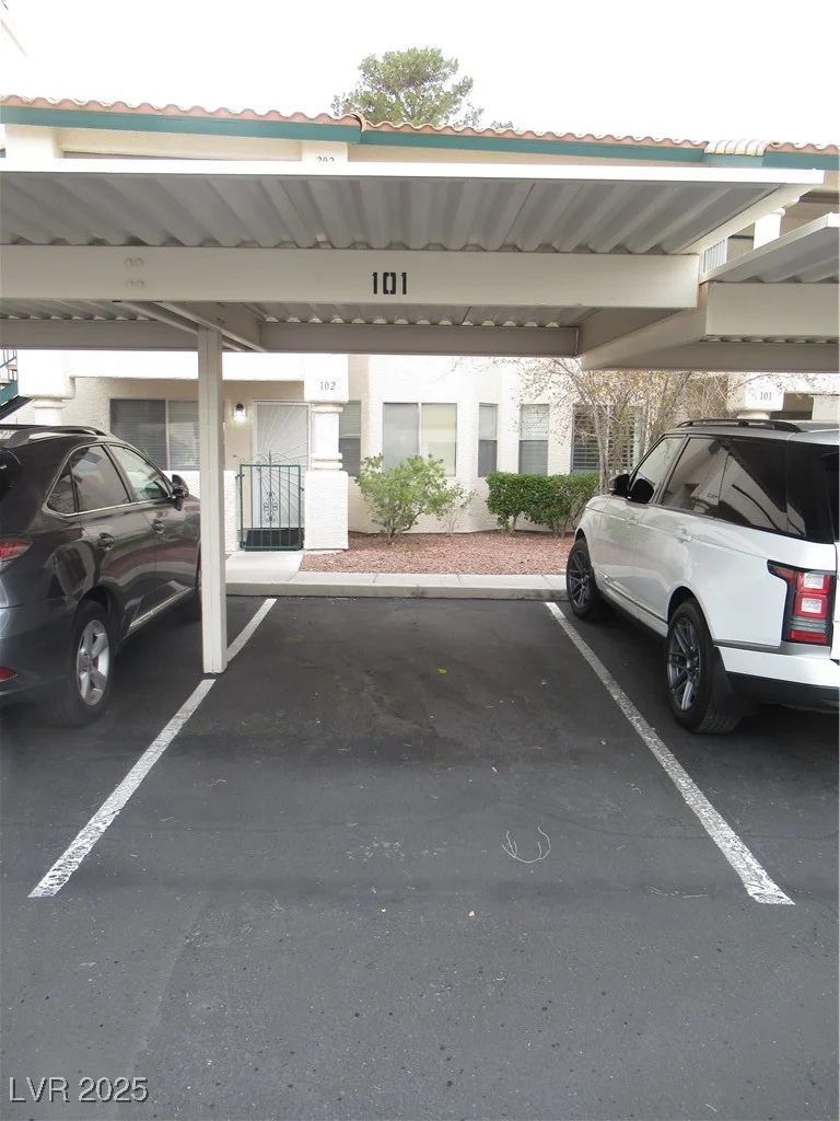 1341 Cinder Rock, Las Vegas, NV 89128