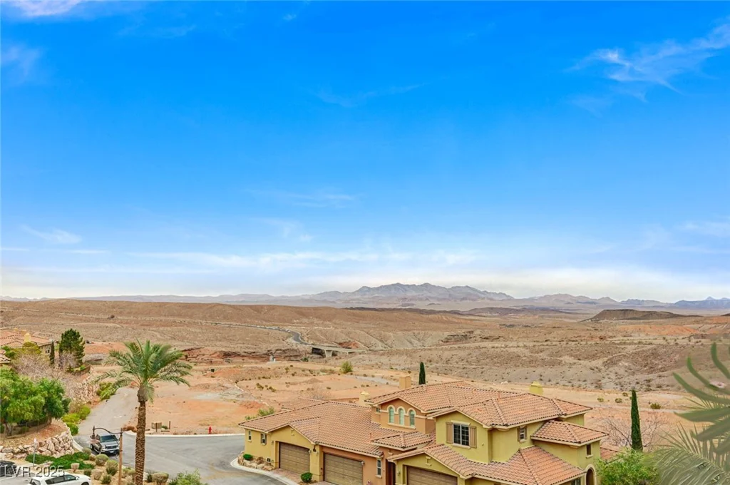 15 Via Mantova, Henderson, NV 89011