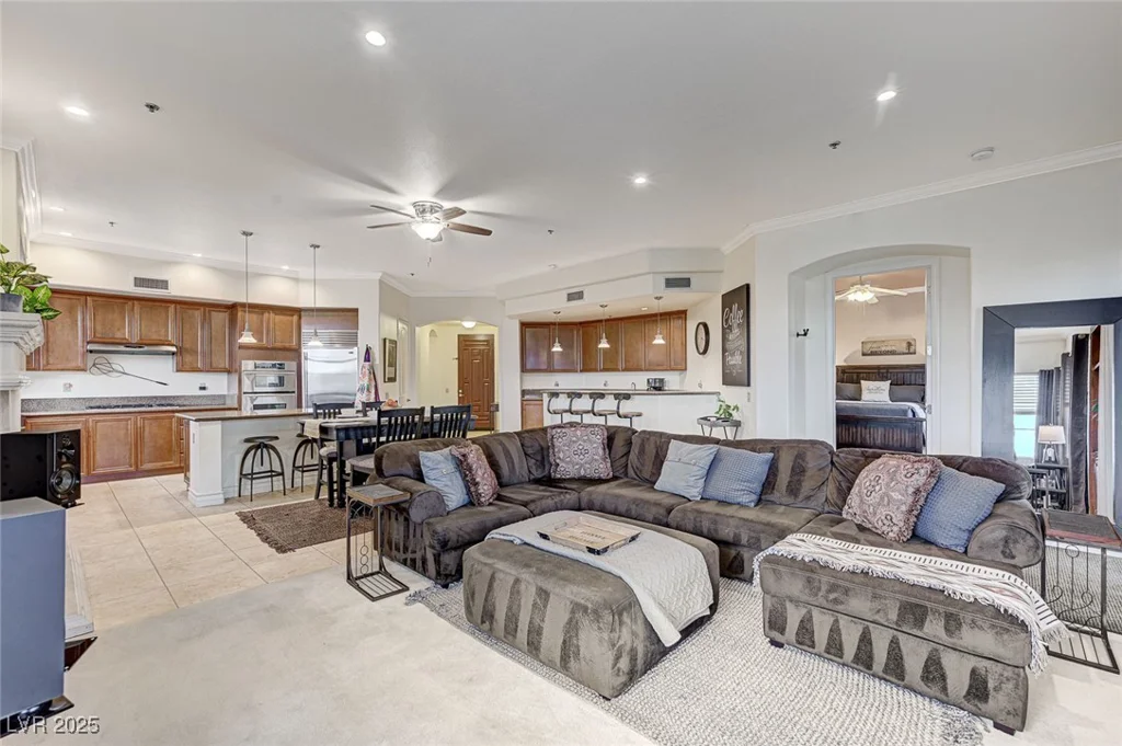 15 Via Mantova, Henderson, NV 89011