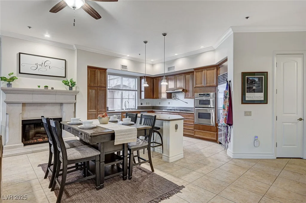 15 Via Mantova, Henderson, NV 89011