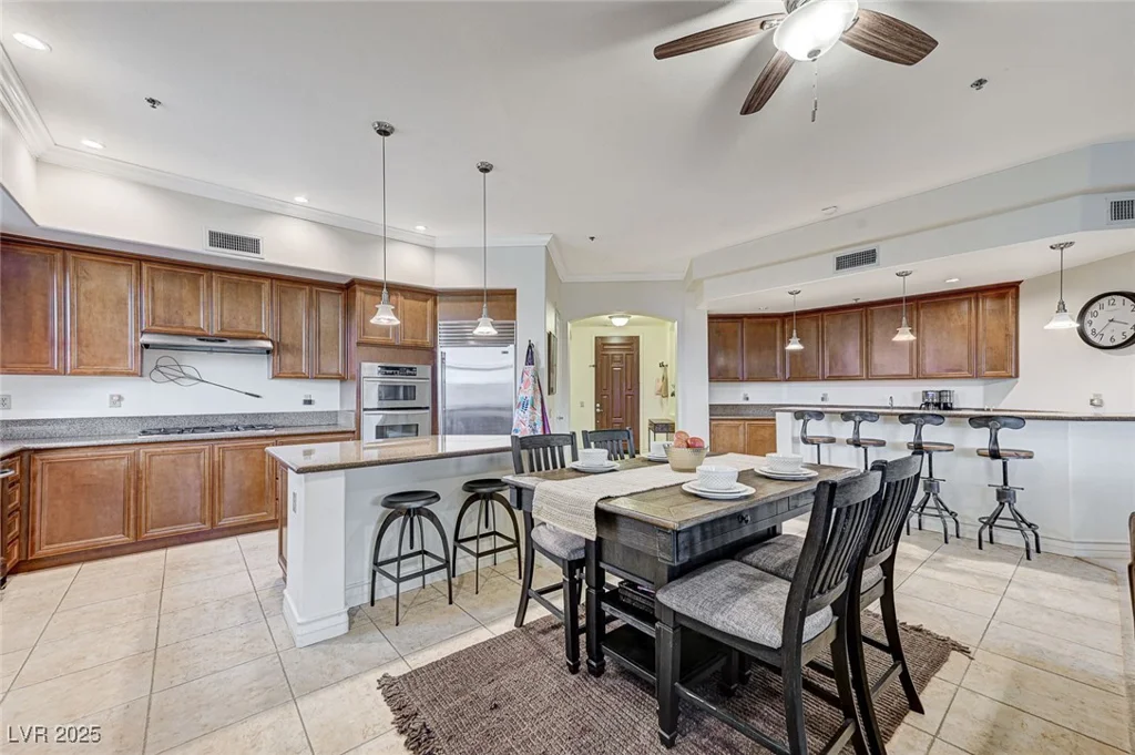 15 Via Mantova, Henderson, NV 89011
