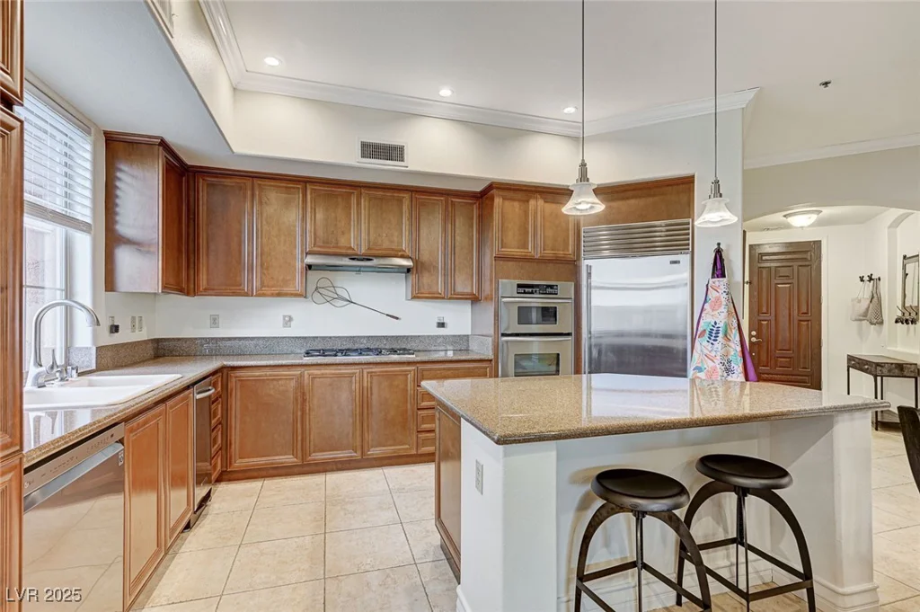 15 Via Mantova, Henderson, NV 89011
