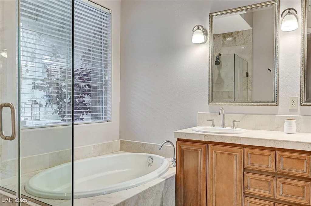 15 Via Mantova, Henderson, NV 89011