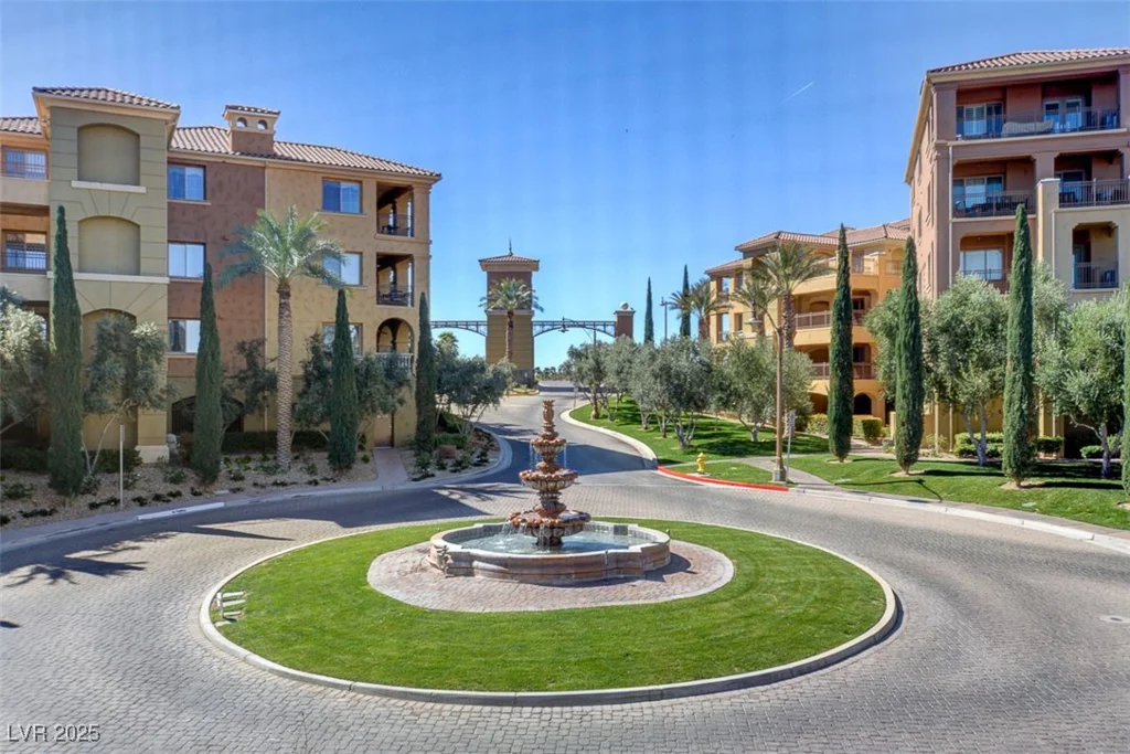 15 Via Mantova, Henderson, NV 89011