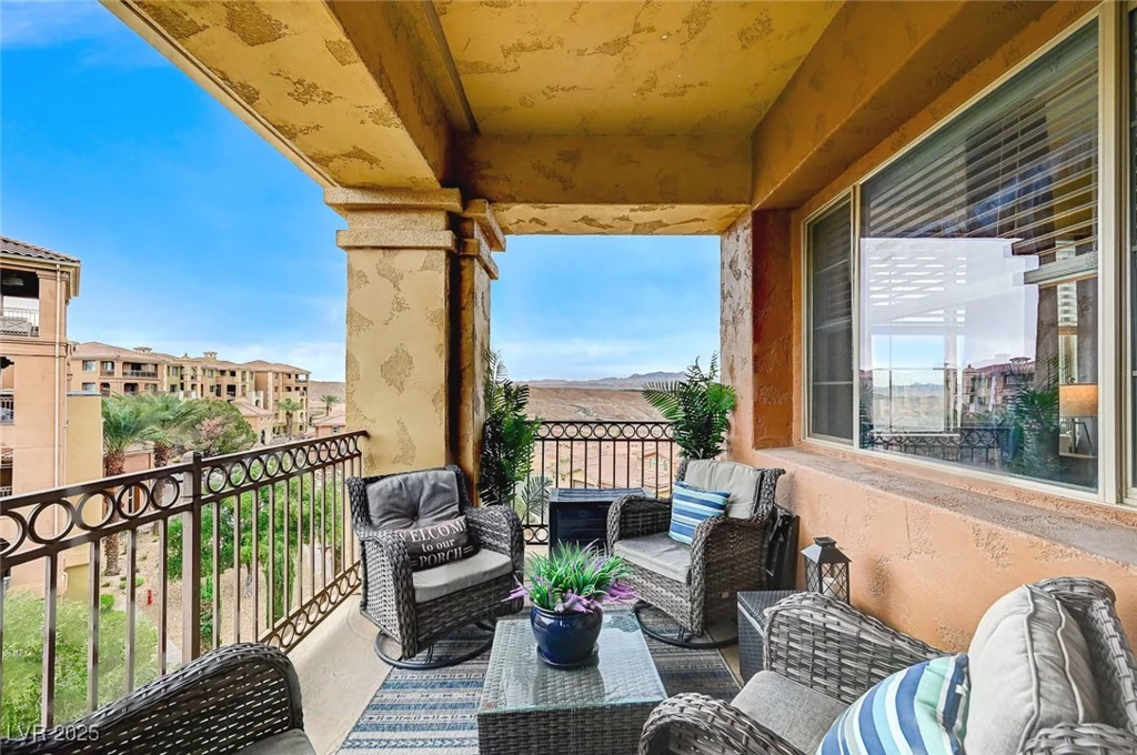15 Via Mantova, Henderson, NV 89011