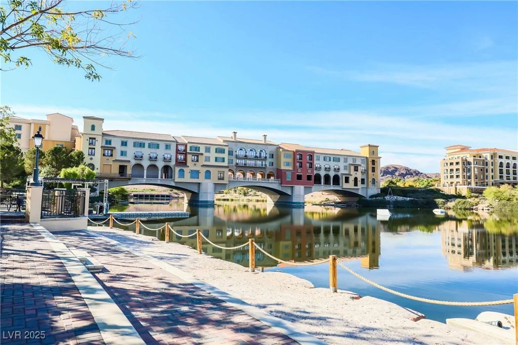 15 Via Mantova, Henderson, NV 89011