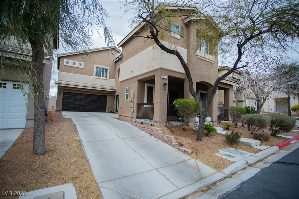 10323 Hardy Falls, Las Vegas, NV 89141