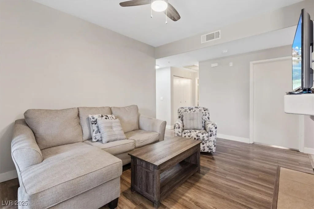 9050 Warm Springs, Las Vegas, NV 89148