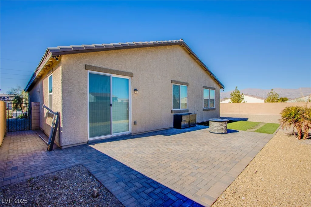 5648 Vermillion Ridge, North Las Vegas, NV 89031